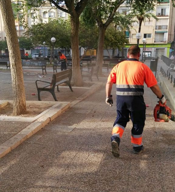 Recogida-Basura-Hogueras-cremà-Alicante-4.jpeg