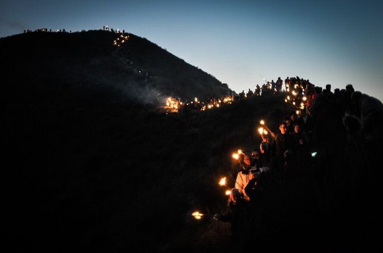 Bajada antorchas Reyes Elda