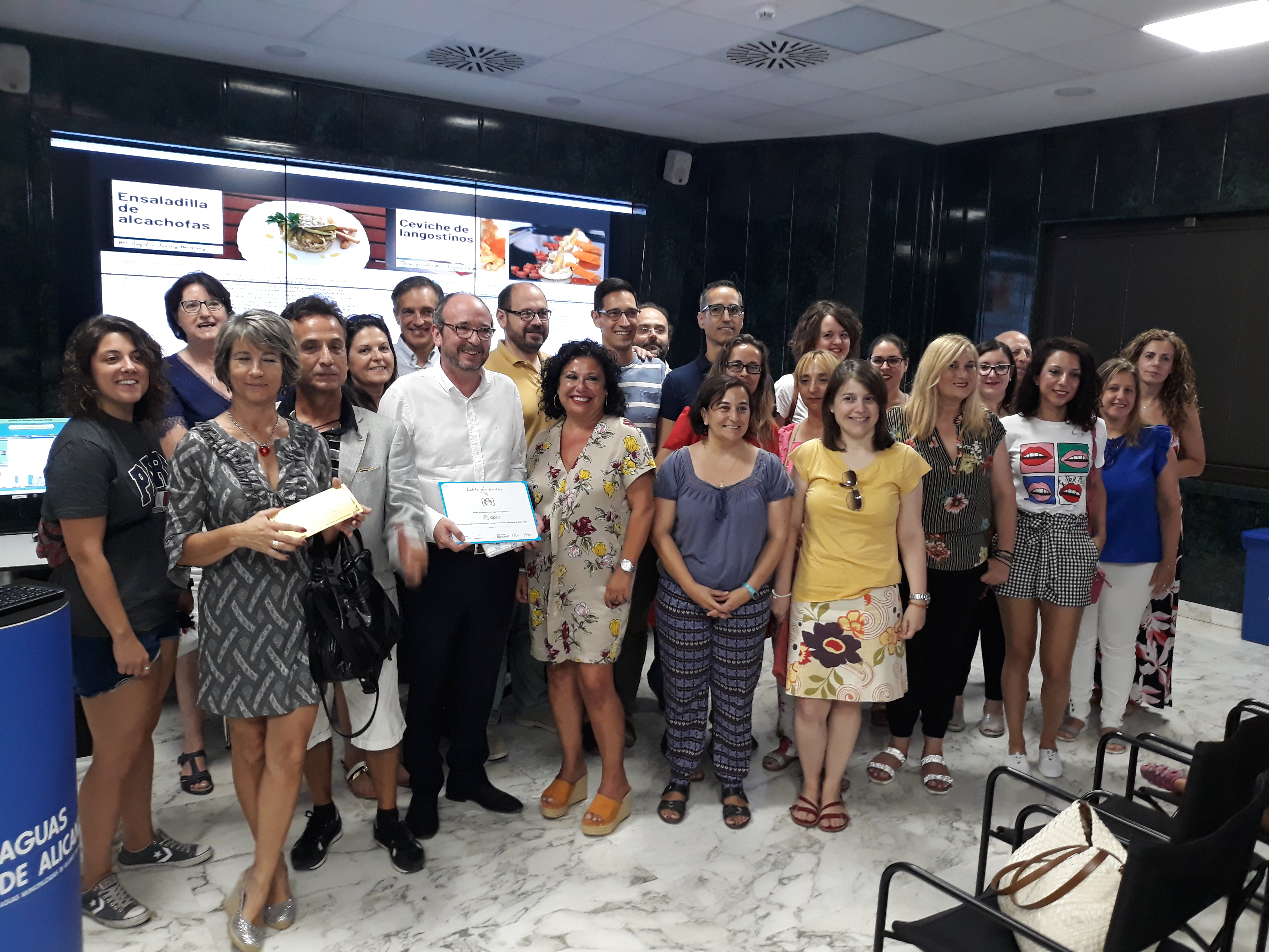 Aguas de alicante presentación libro recetas (1)