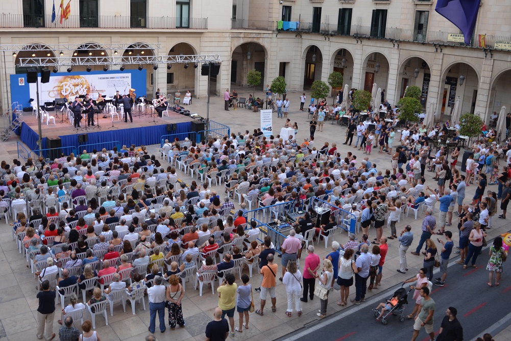CONCIERTOS Plaza Ayuntamiento Alicante (1)