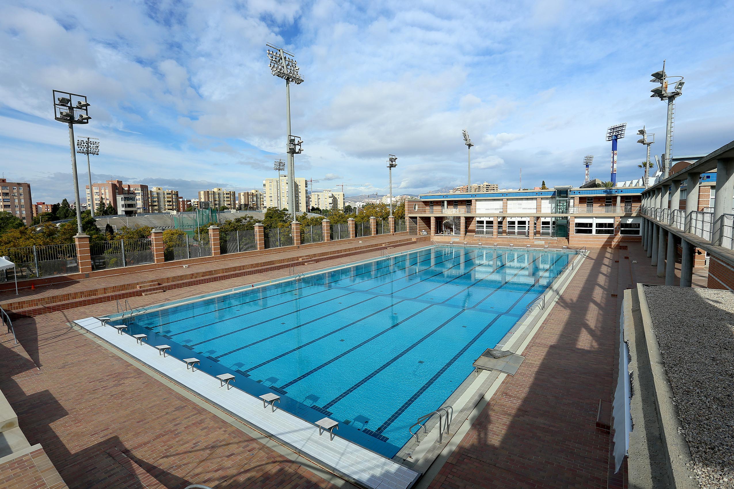 Monte_Tossal_piscina_exterior