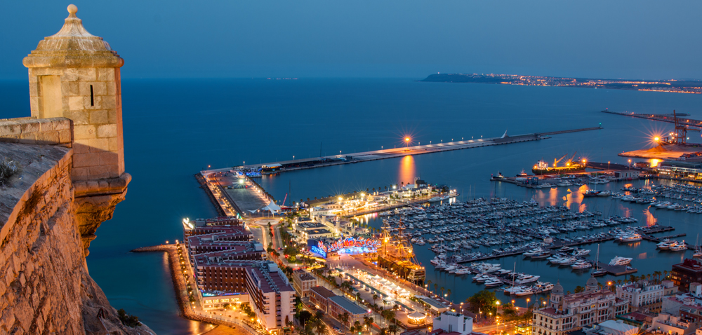 Turismo Alicante puerto playa