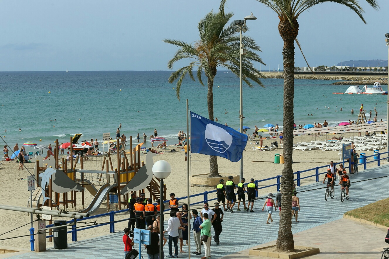 Banderas azules Alicante (7)