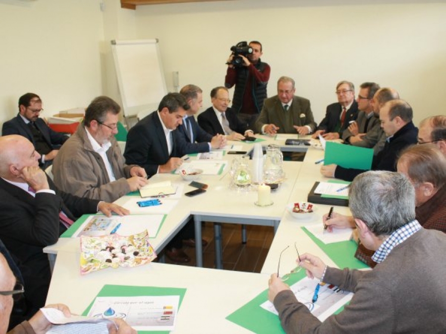 Foro por el agua.jpg