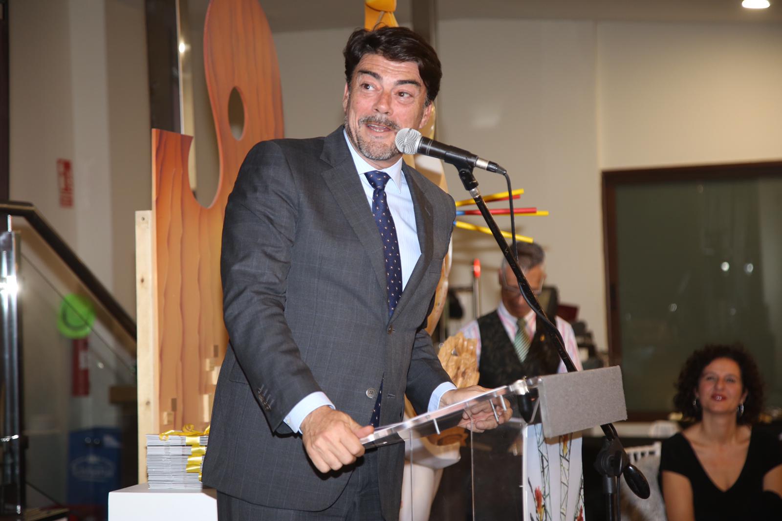 Gremio de Artistas de Hogueras (6).jpg