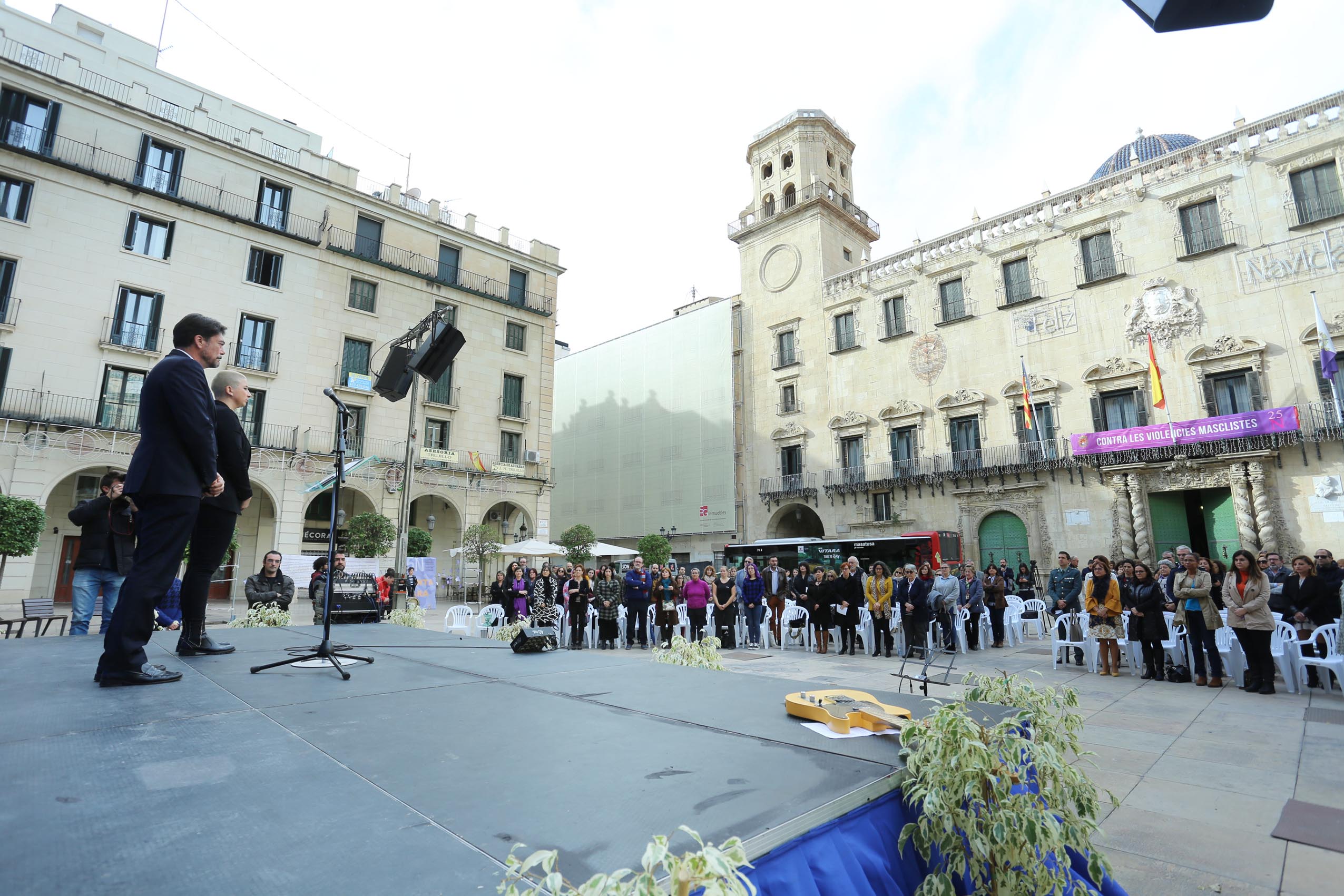Acto violencia machista Alicante (3)
