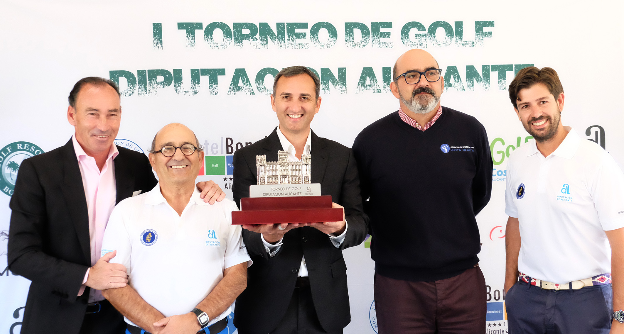 111717 Torneo Golf 02.jpg