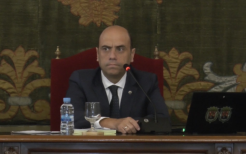 Echávarri pleno