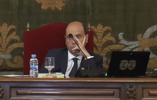 Gabriel Echávarri Alicante pleno
