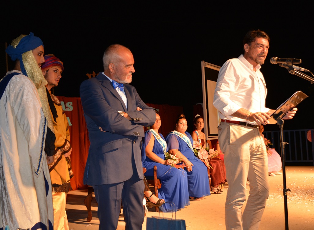 23 Ag 1 Alcalde abre fiestas F 15 - copia