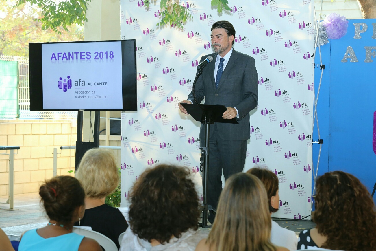 AFA Alicante Alzheimer Luis Barcala (4)