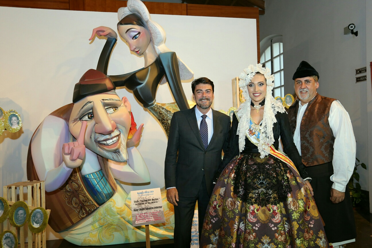 Exposición del Ninot Alicante Hogueras Luis Barcala (7)