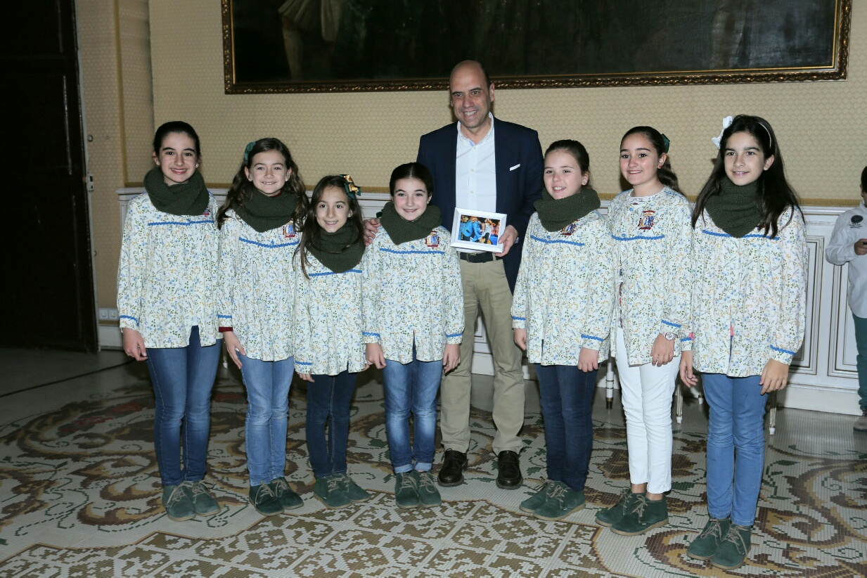 Alcalde Echávarri cotillón infantil Alicante (1)