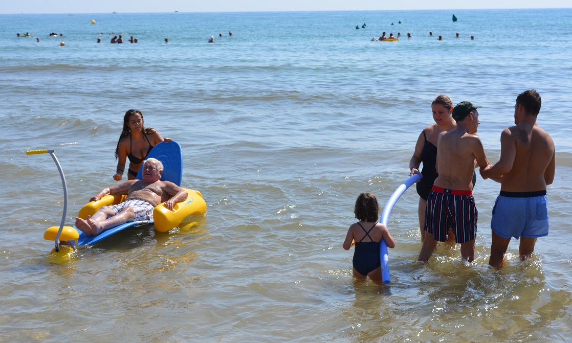 20 Ag 3 Baño asistido F 3