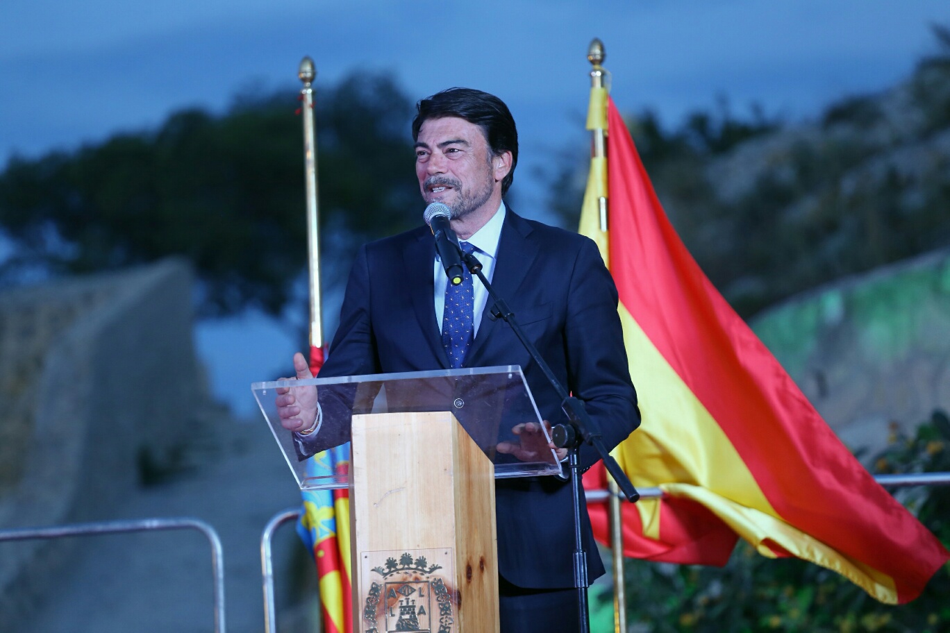 Bellezas del foc castillo Alicante Luis Barcala (4)