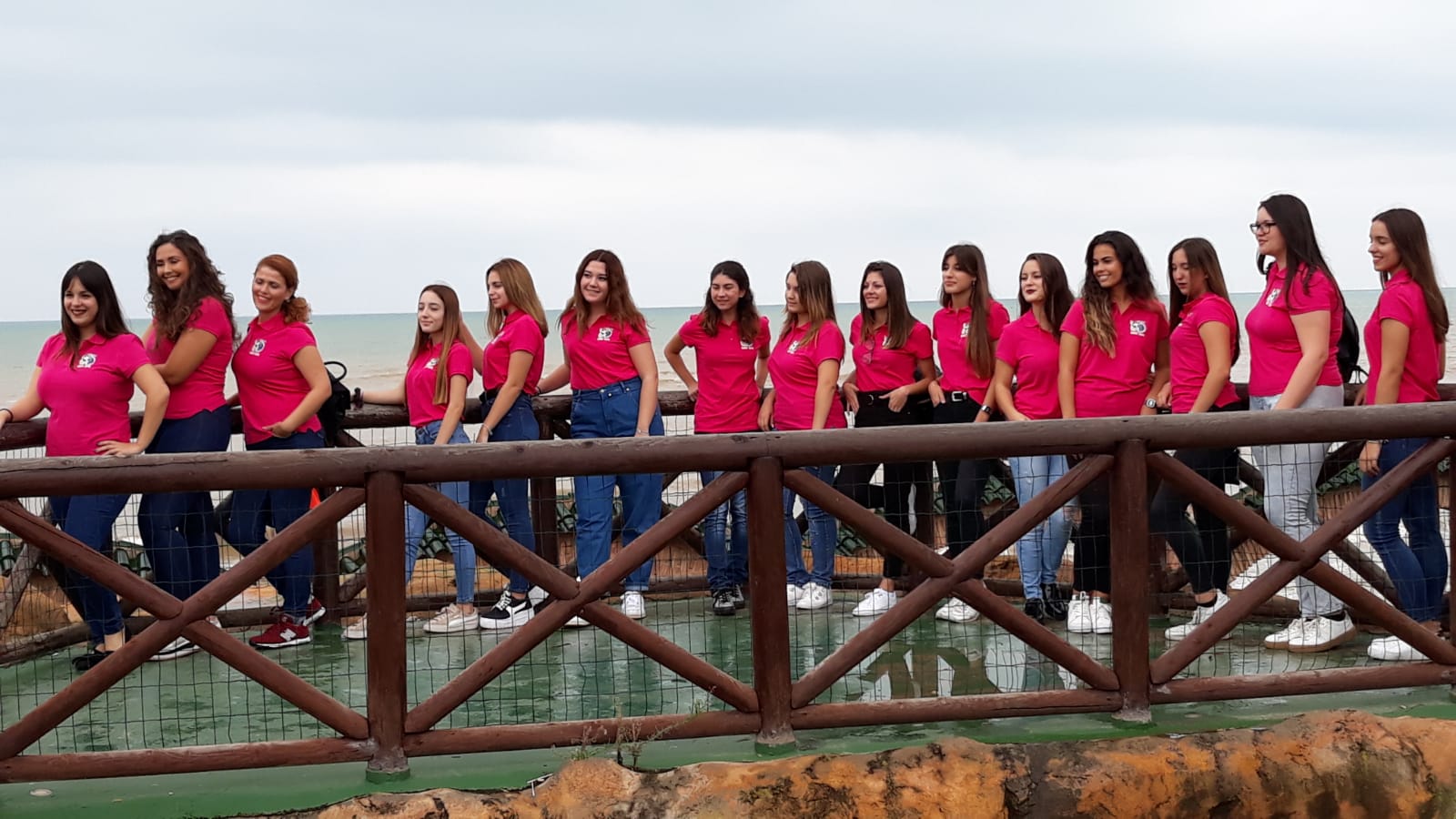 Convivencias Reinas fiestas barrios Alicante (4)