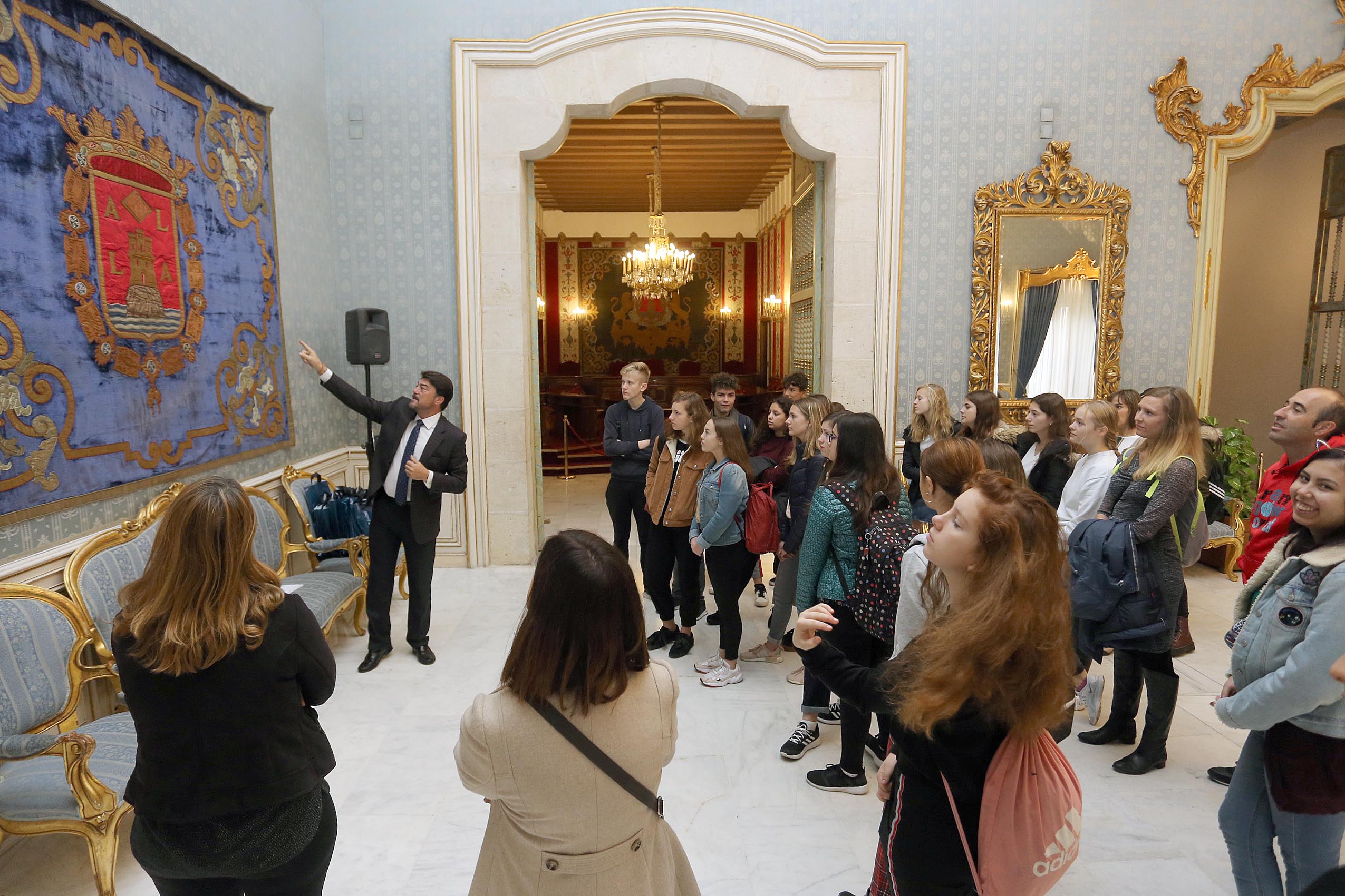 Alumnos Alemania Alicante Luis Barcala (4).jpg