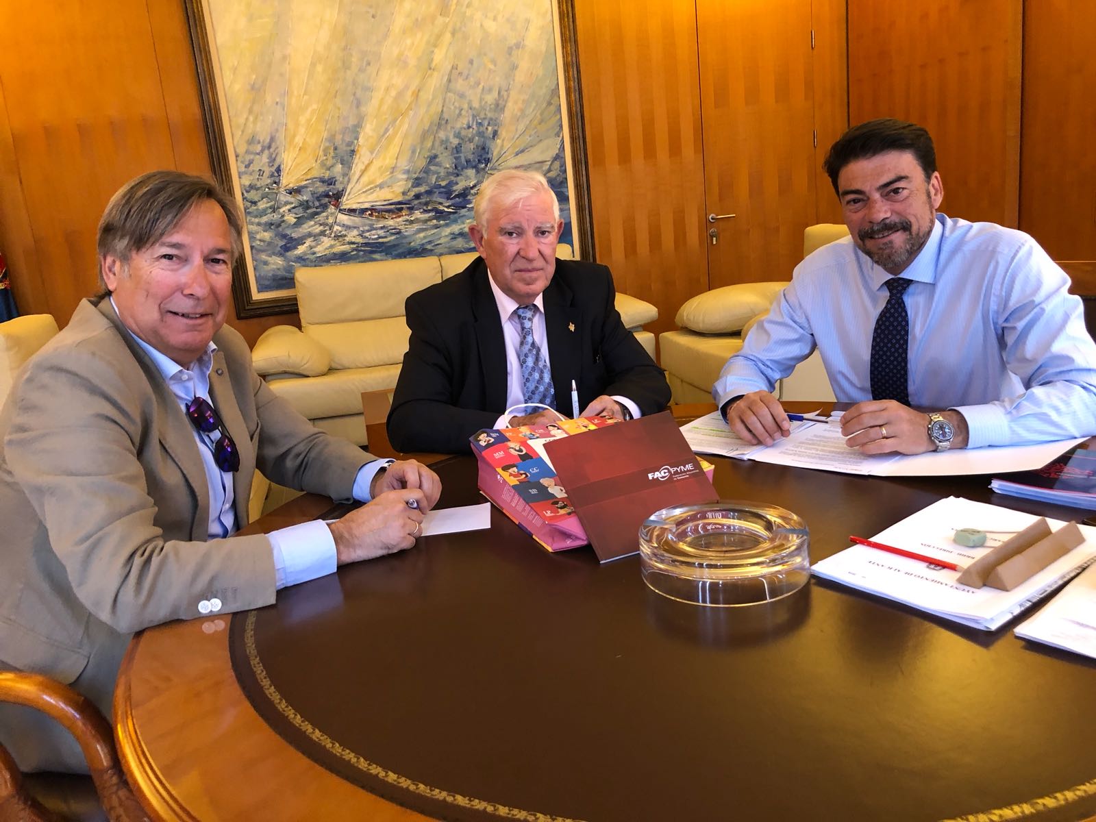 Alcalde Alicante y Facpyme.jpg