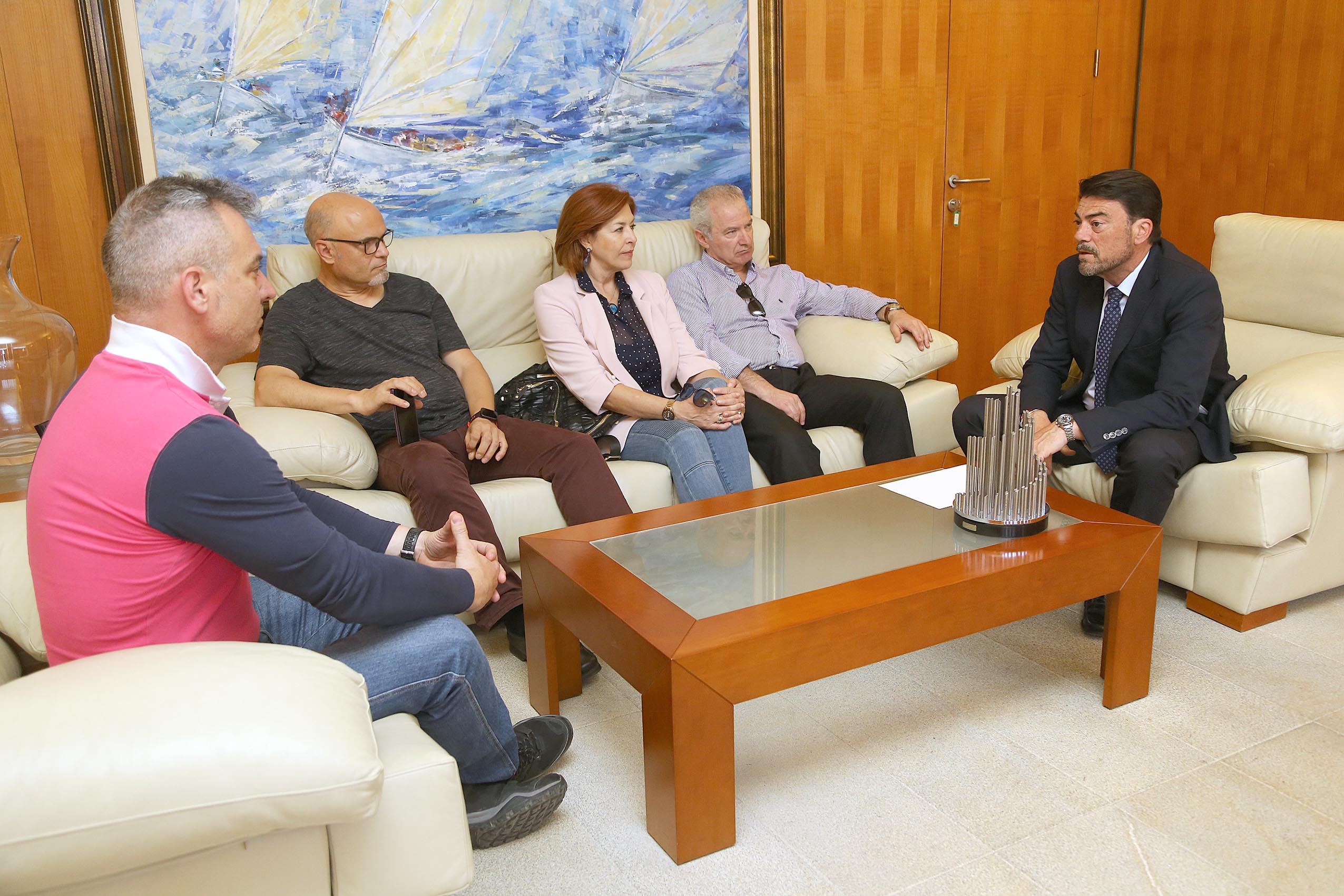 Luis Barcala reunión pensionistas Alicante (1).jpg