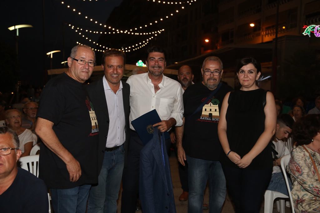 Luis Barcala pregonero Raval Roig Alicante fiestas (2).jpg