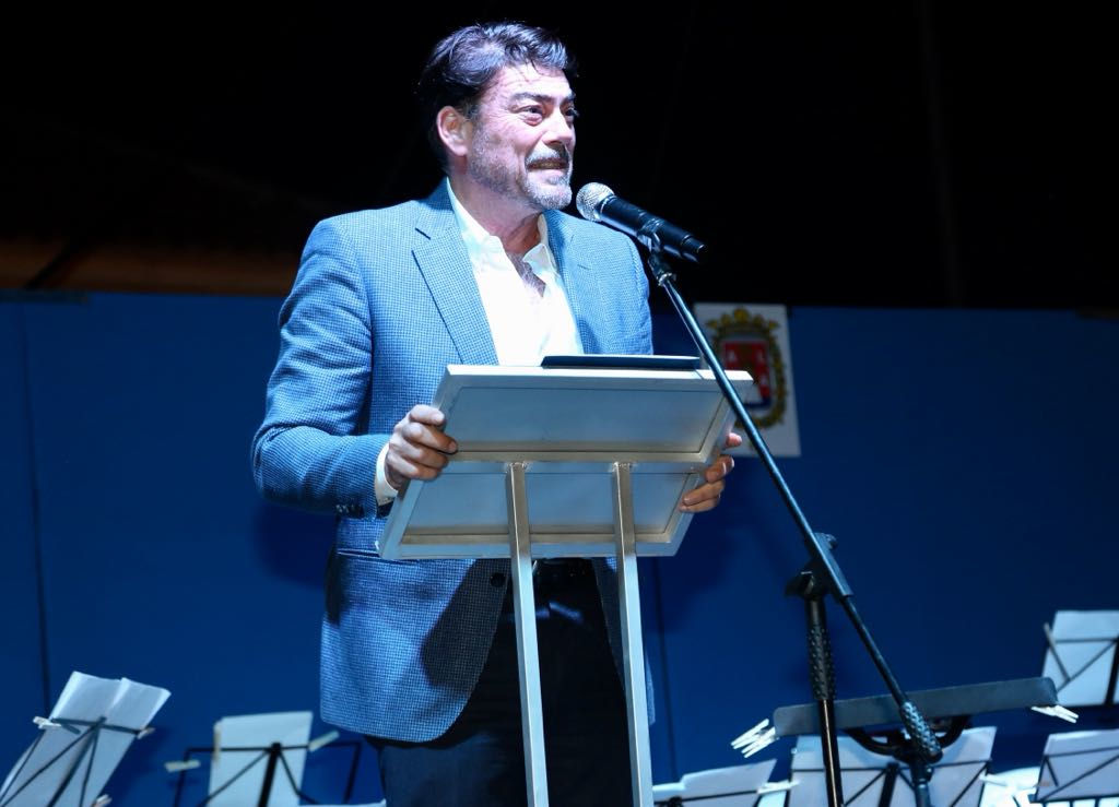 Luis Barcala pregón Raval Roig (2).jpg