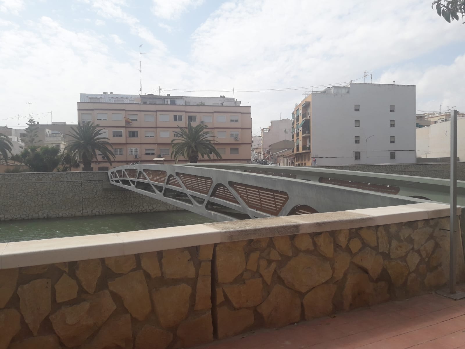 Pasarela San Gabriel