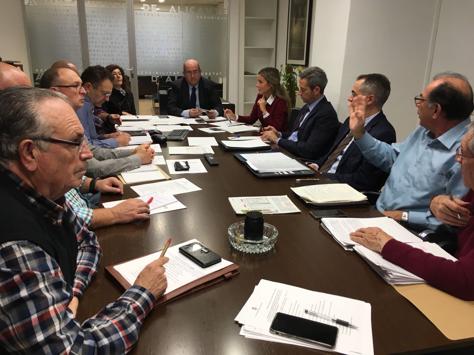 Mesa del transporte Alicante (2)