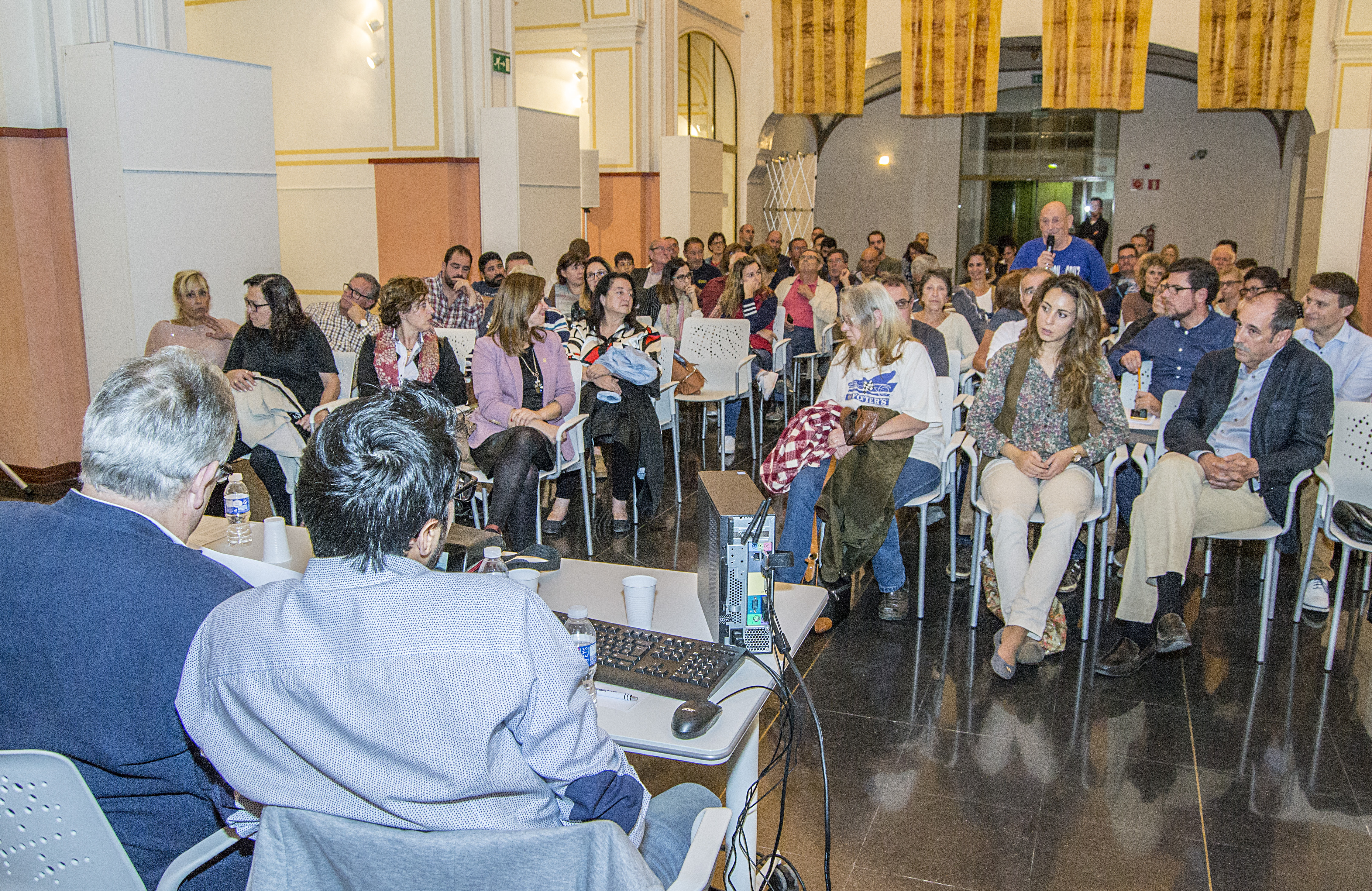 Foto reunión casco antiguo Xixona