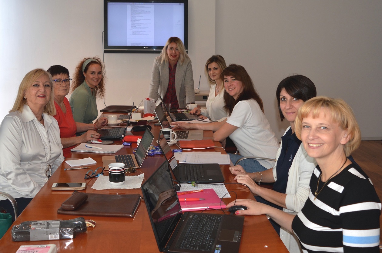 11 Nov 2018 Marisa Gayo con el grupo de trabajo europeo F 91.JPG