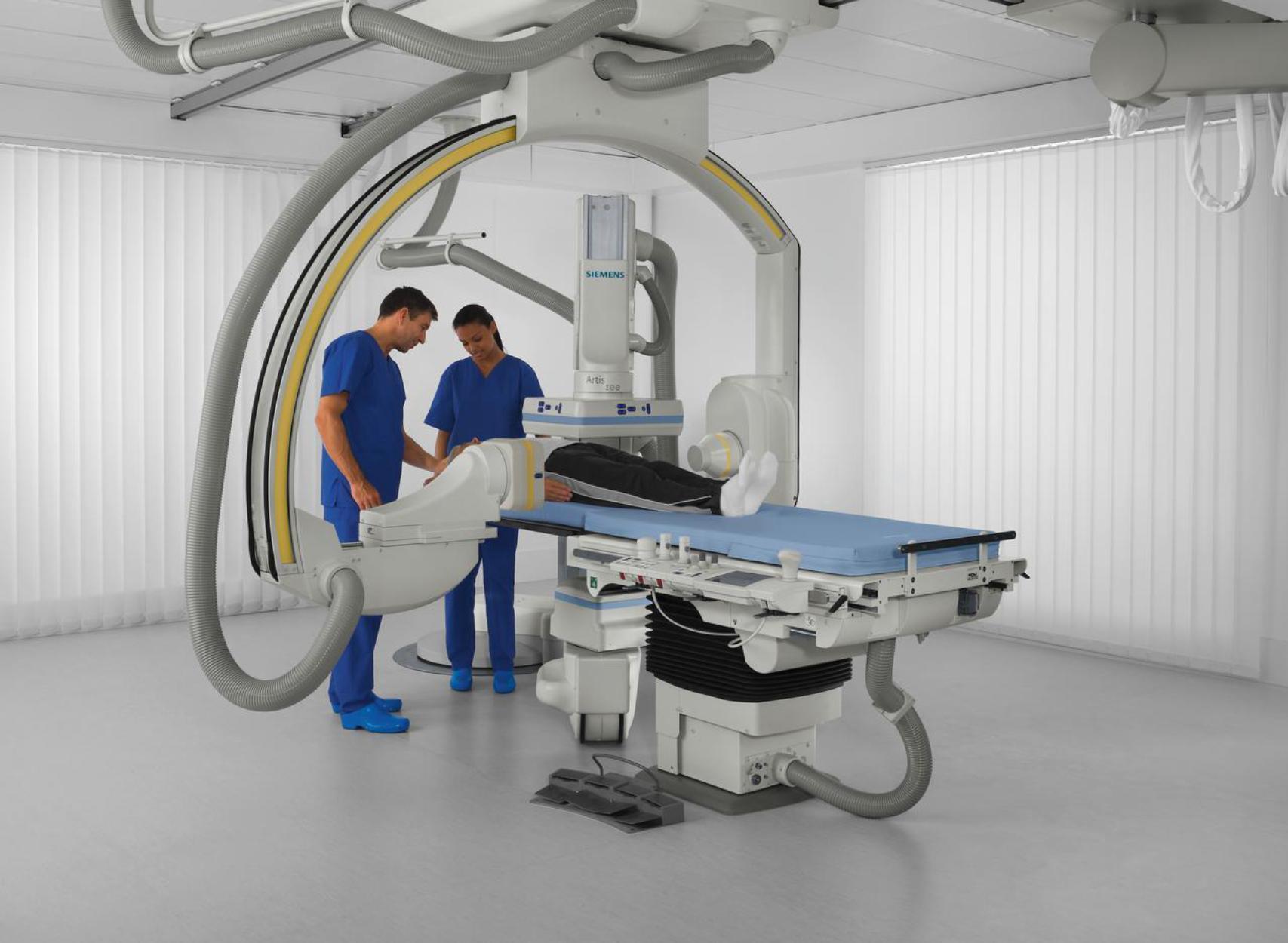 SAN_DS_Alicante_sala_angiografo_vasular_biplano.jpg