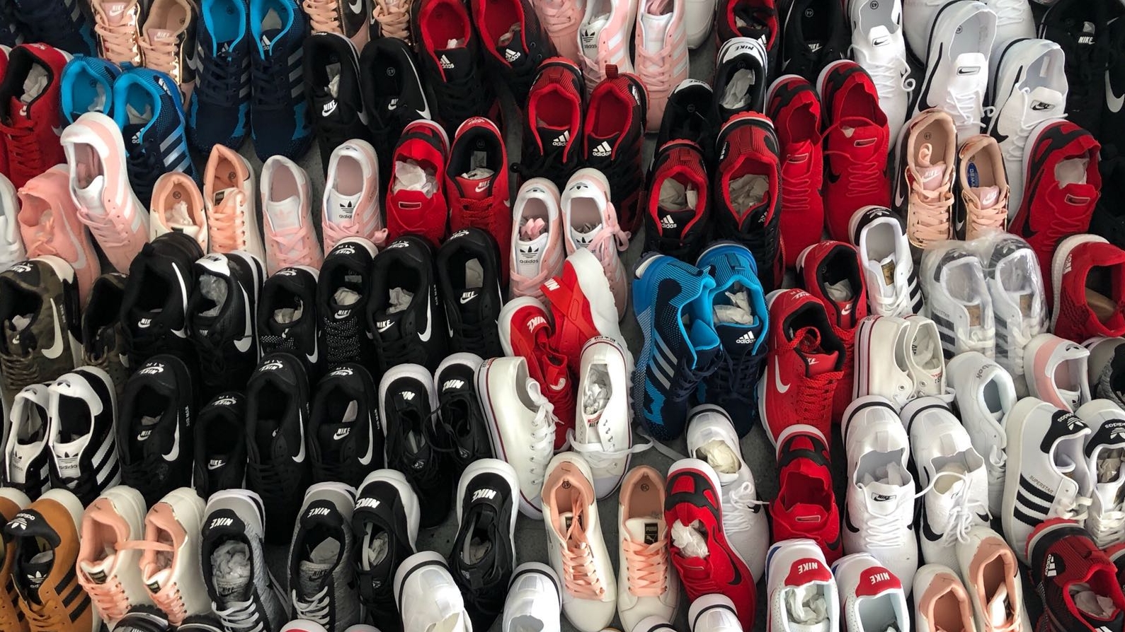Fotos zapatillas falsificadas