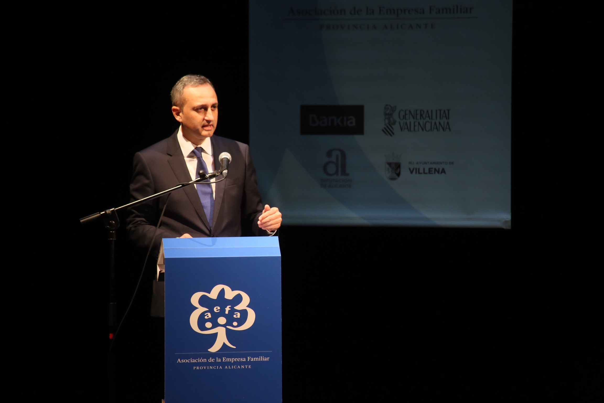 FOTO AEFA César Sánchez (1).jpg