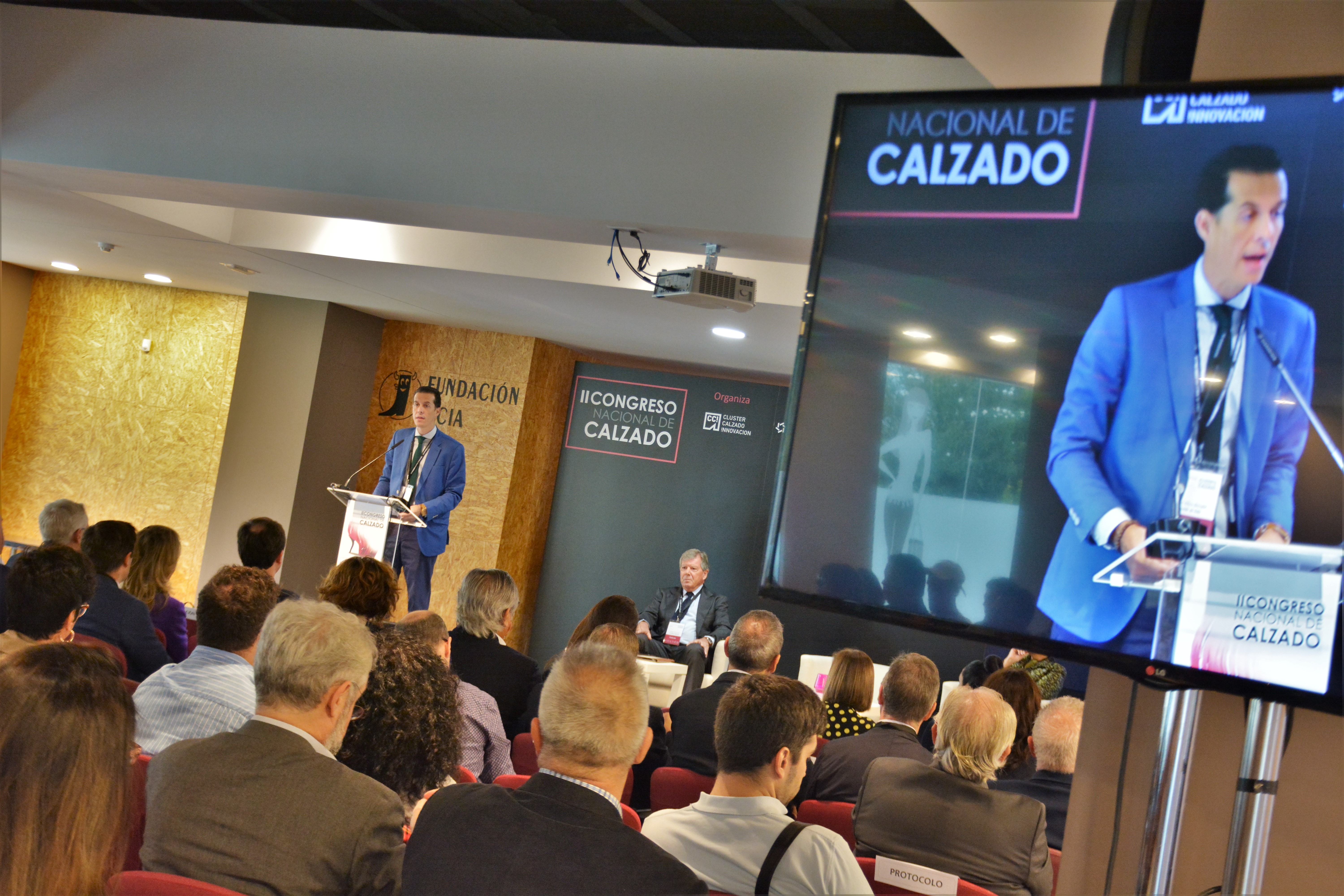 II CONGRESO NACIONAL DEL CALZADO(1).JPG