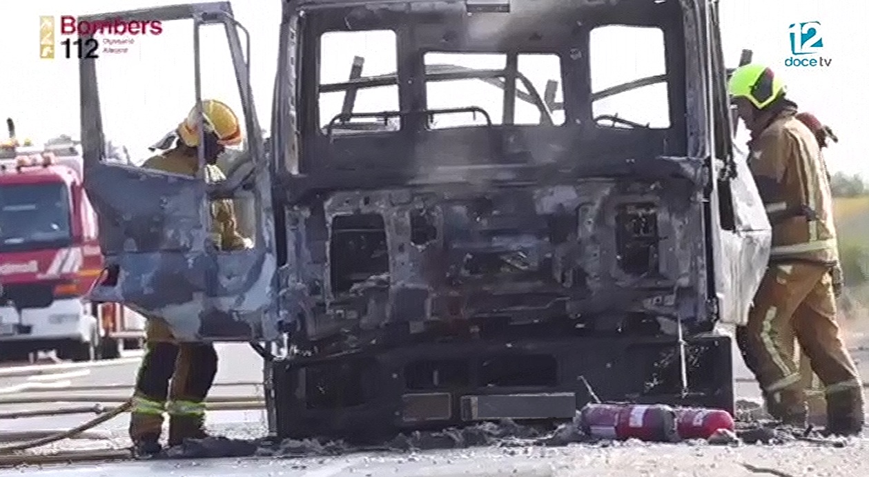 Bomberos camión butano Aspe