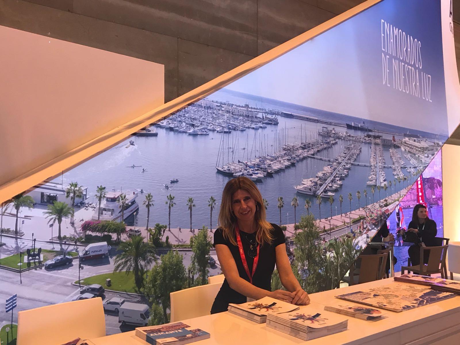 FITUR 1