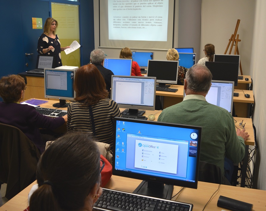 6 Nov 2018 Curso de informática para adultos F09