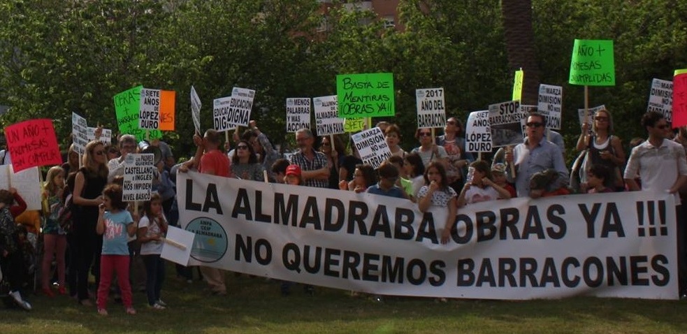 Barracones CEIP Almadraba alicante2