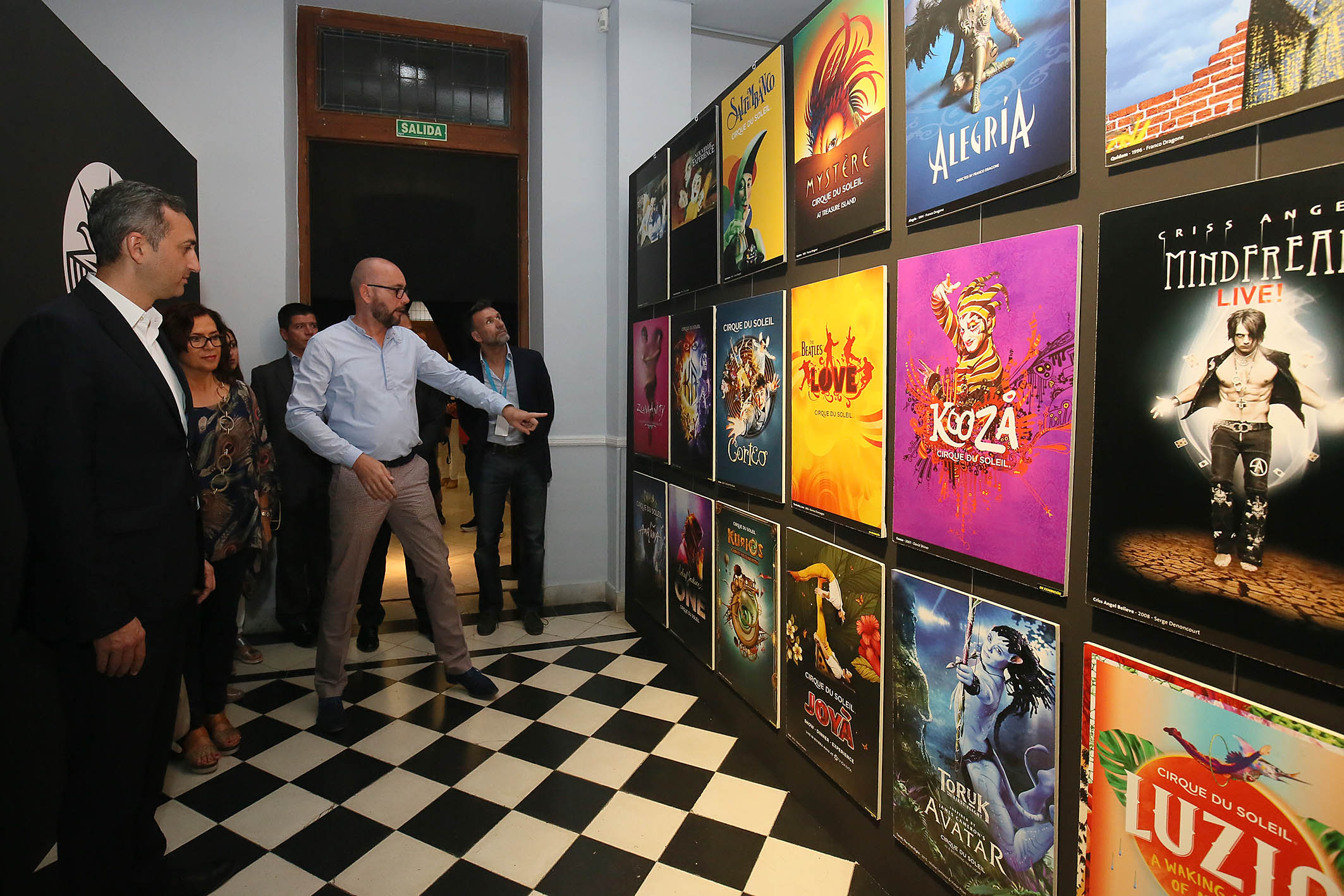 060418 exposicion totem circo del sol 3