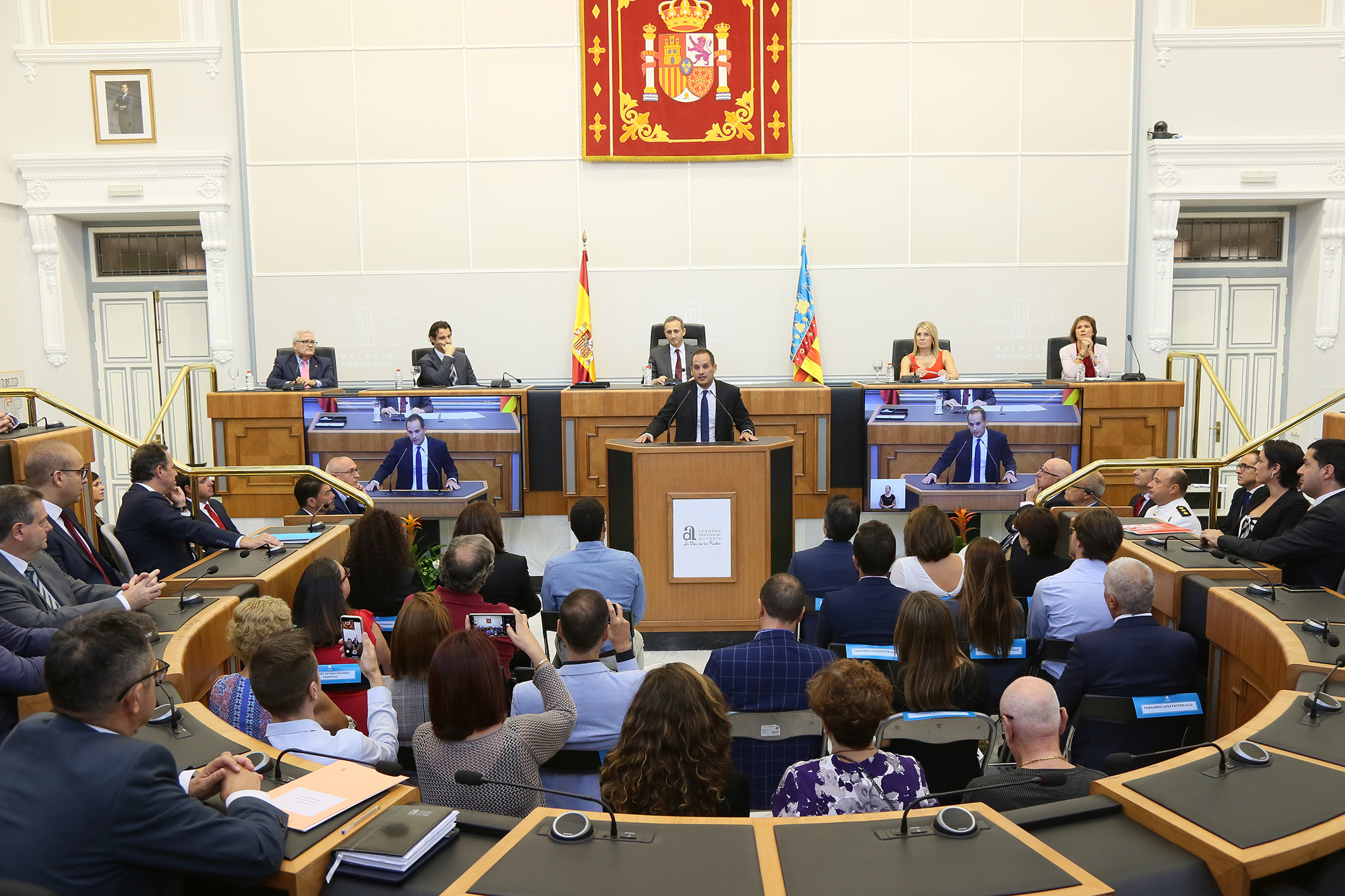 100518 Acto homenaje Valenzuela y Luisa 06.jpg