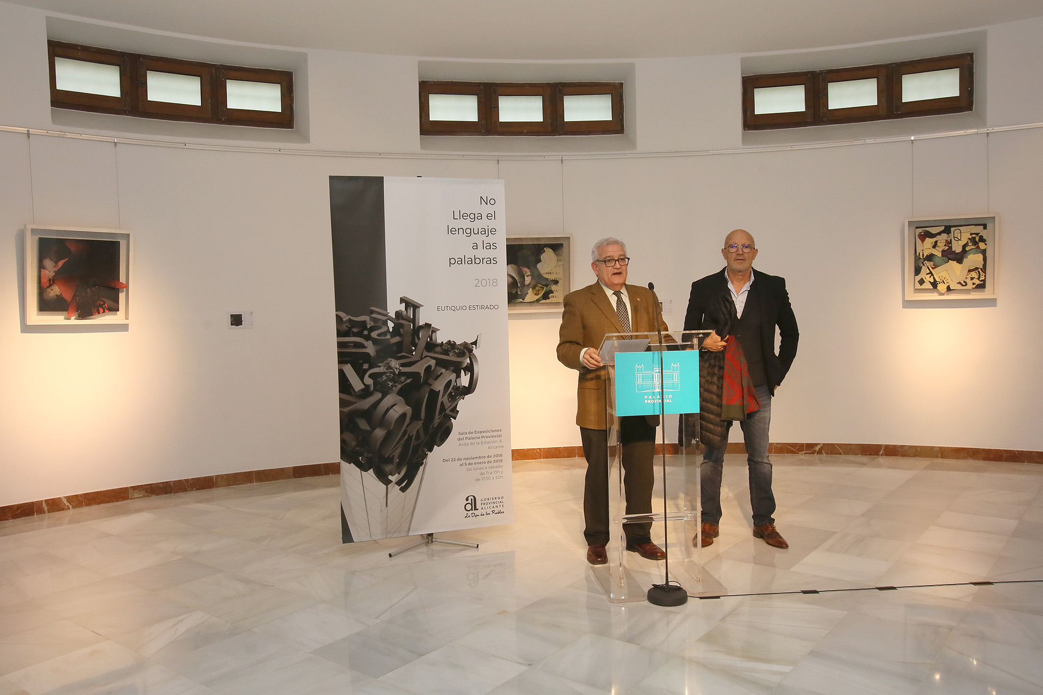 HJ2A9246Exposición palabras.jpg