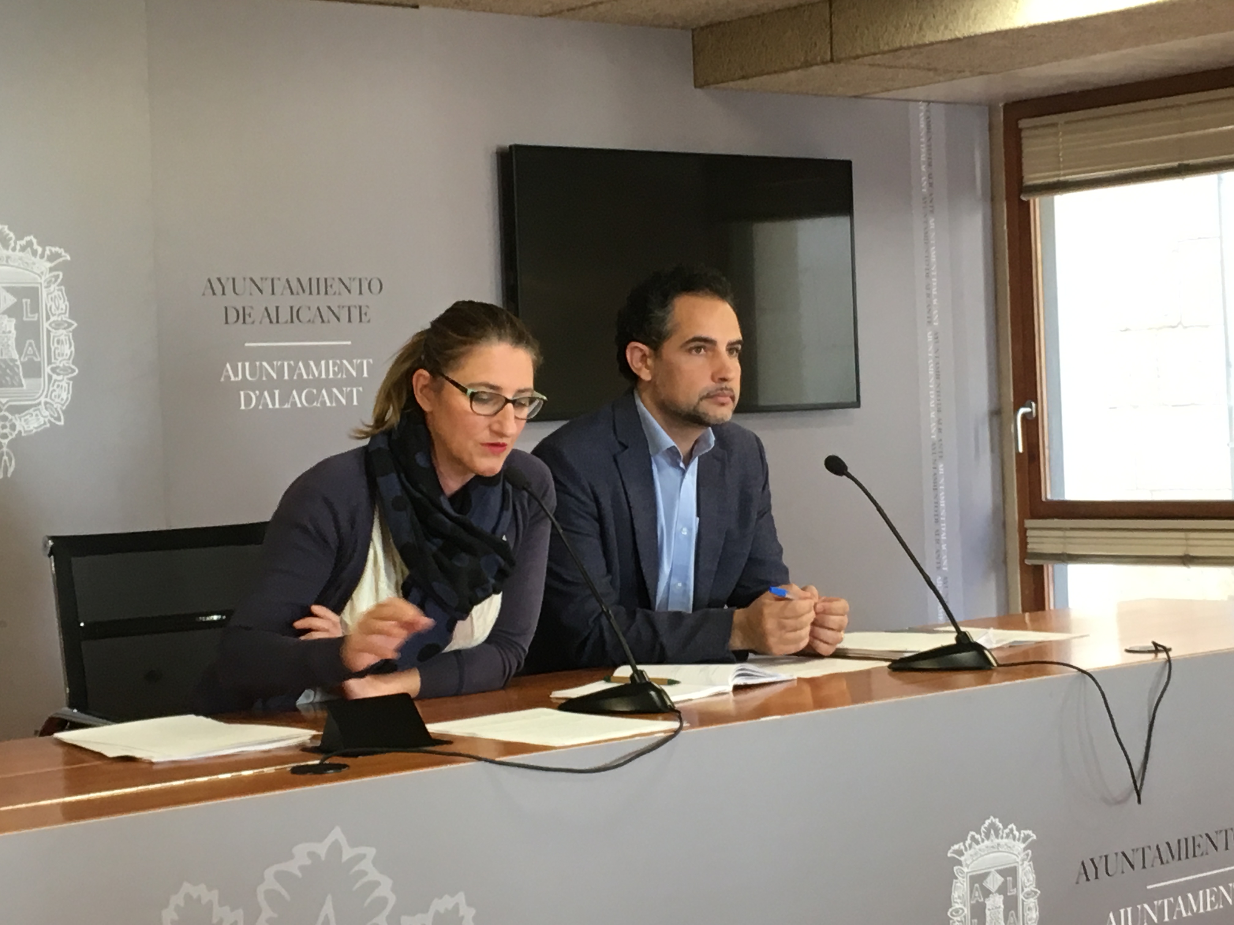 Mª Carmen de España Israel Cortés.JPG