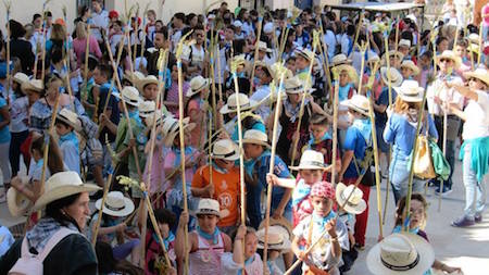 OrihuelaAlicante_peregrinacion Santa Faz_escolar.jpg
