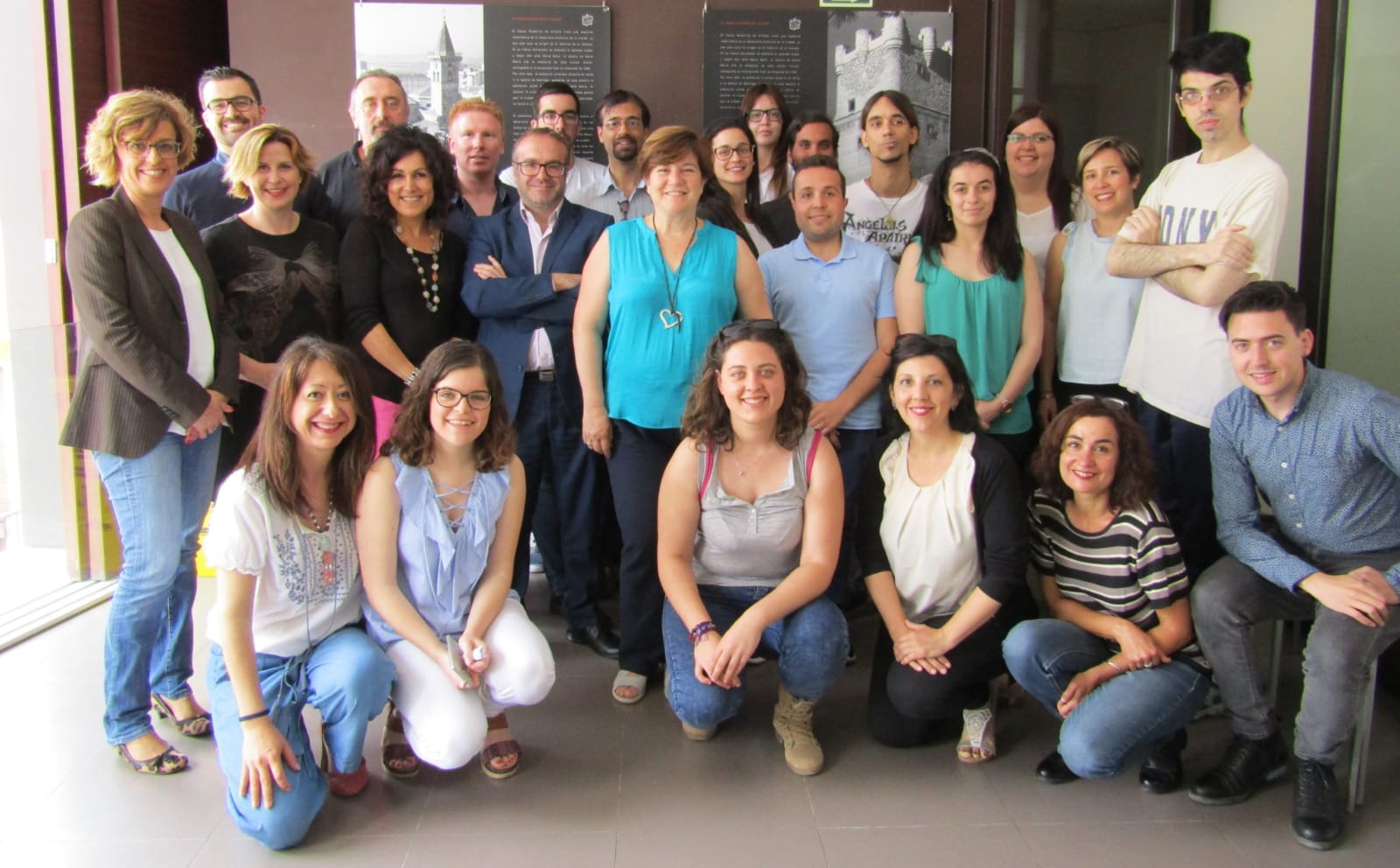 LANZADERAS EMPLEO ALICANTE VILLENA (3).jpg