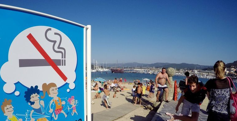 fumar-en-las-playas3.jpg