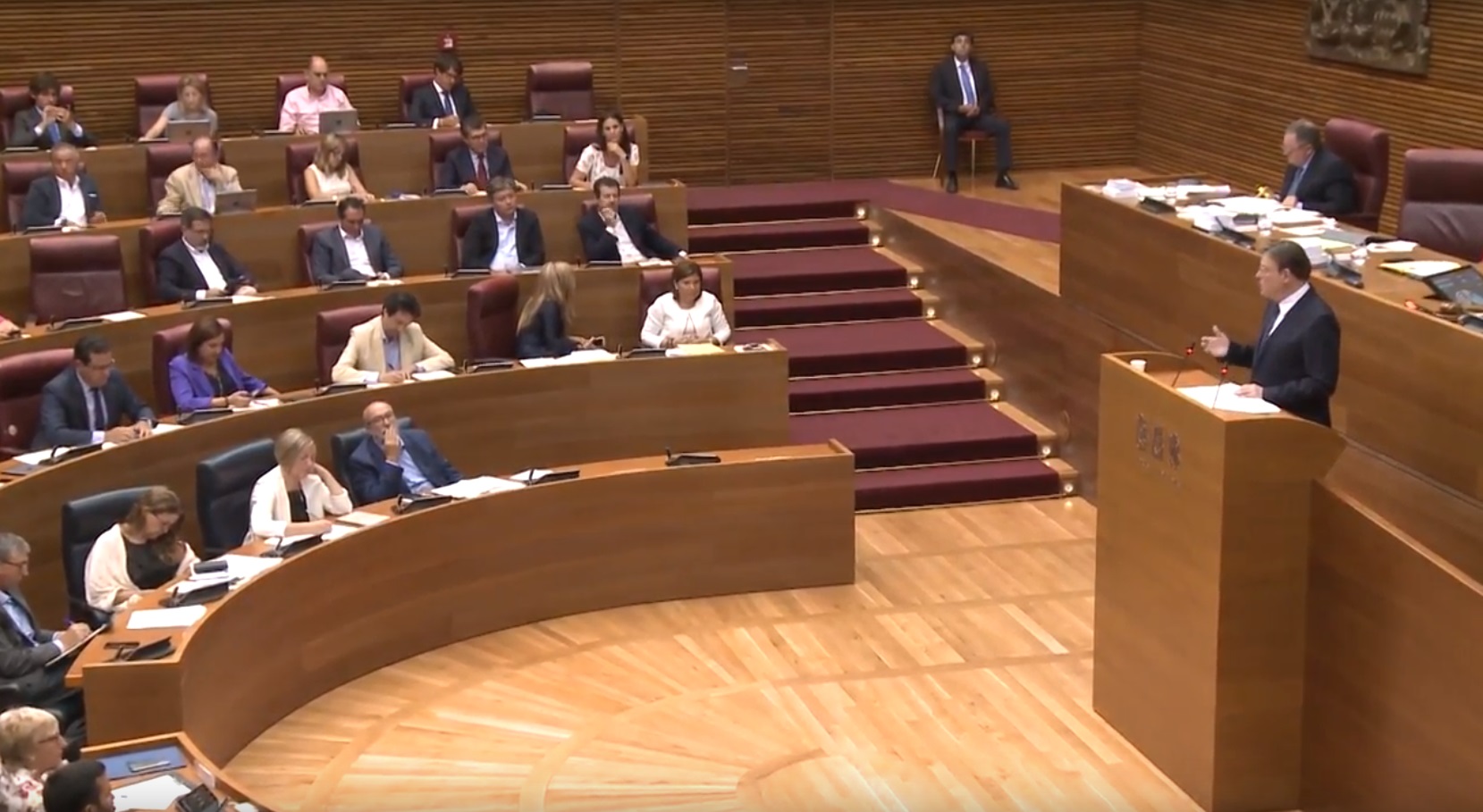 Ximo Puig Consell debate3