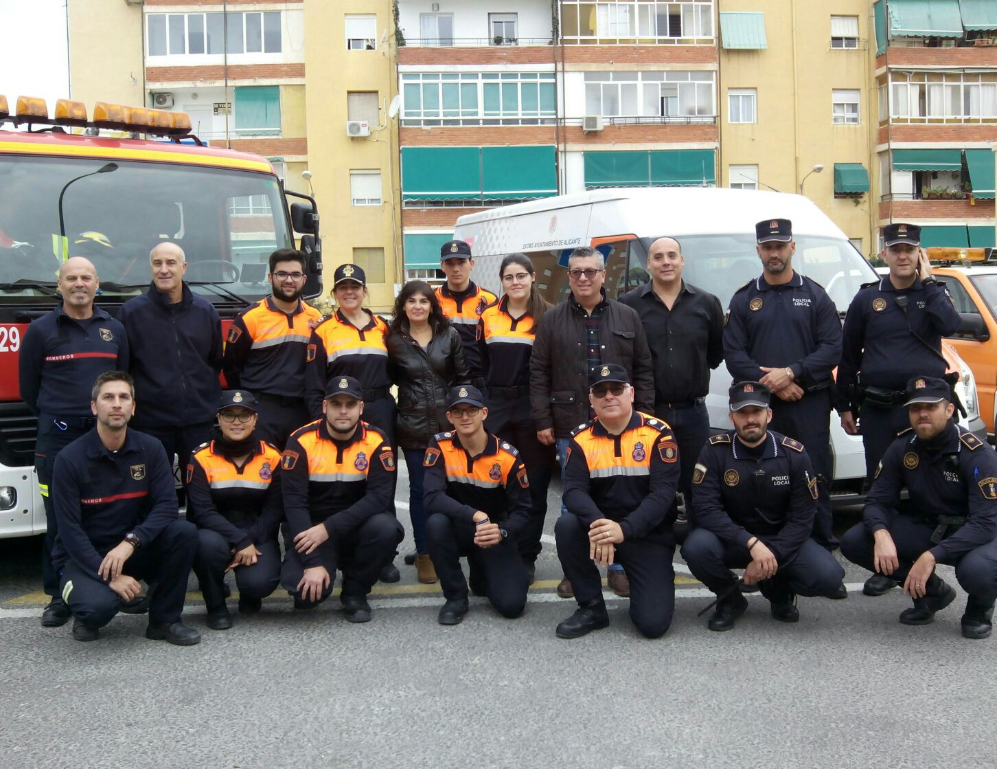 Policías y bomberos Alicante 3
