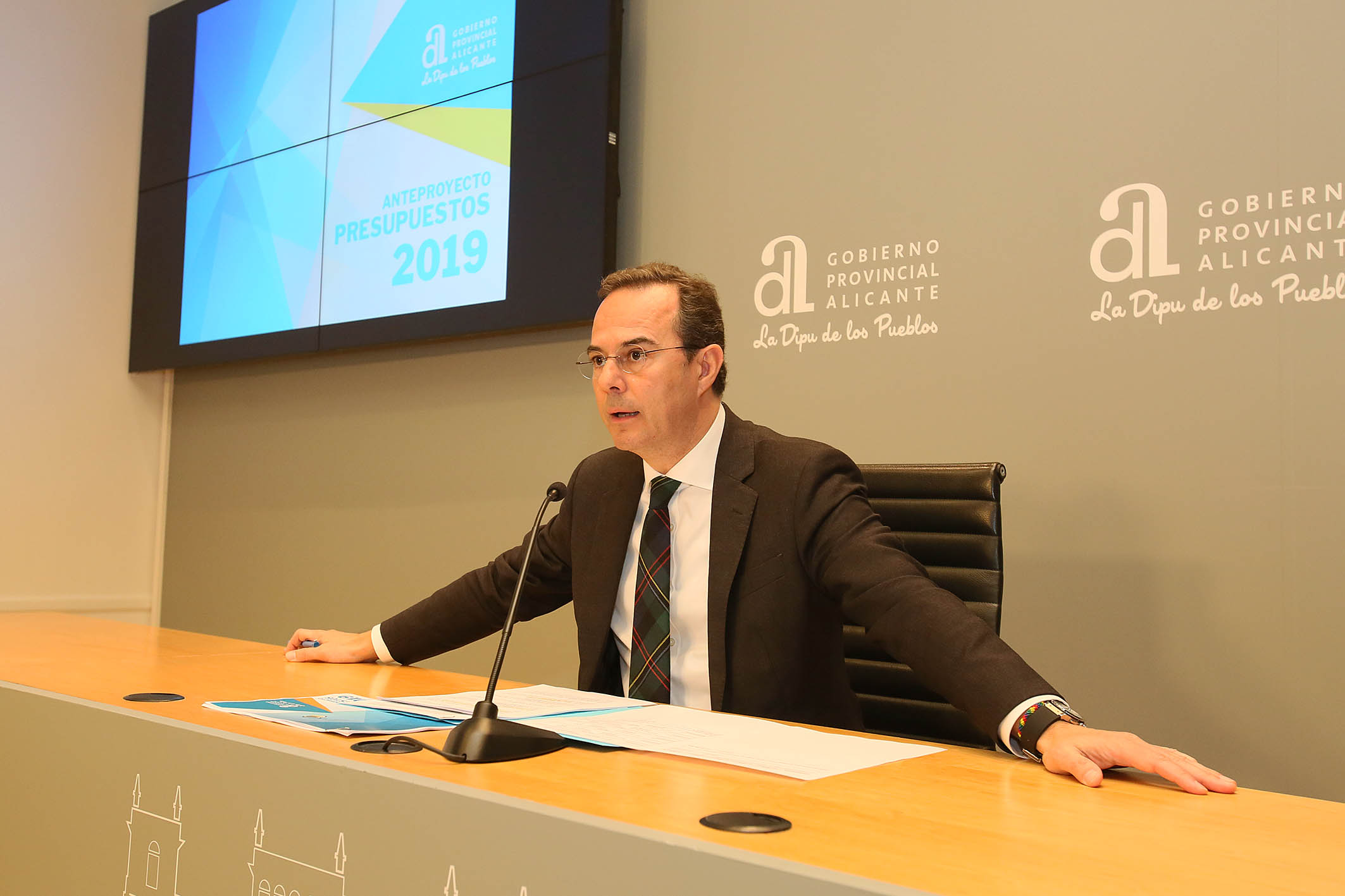 113018 R.P. anteproyecto presupuestos.jpg