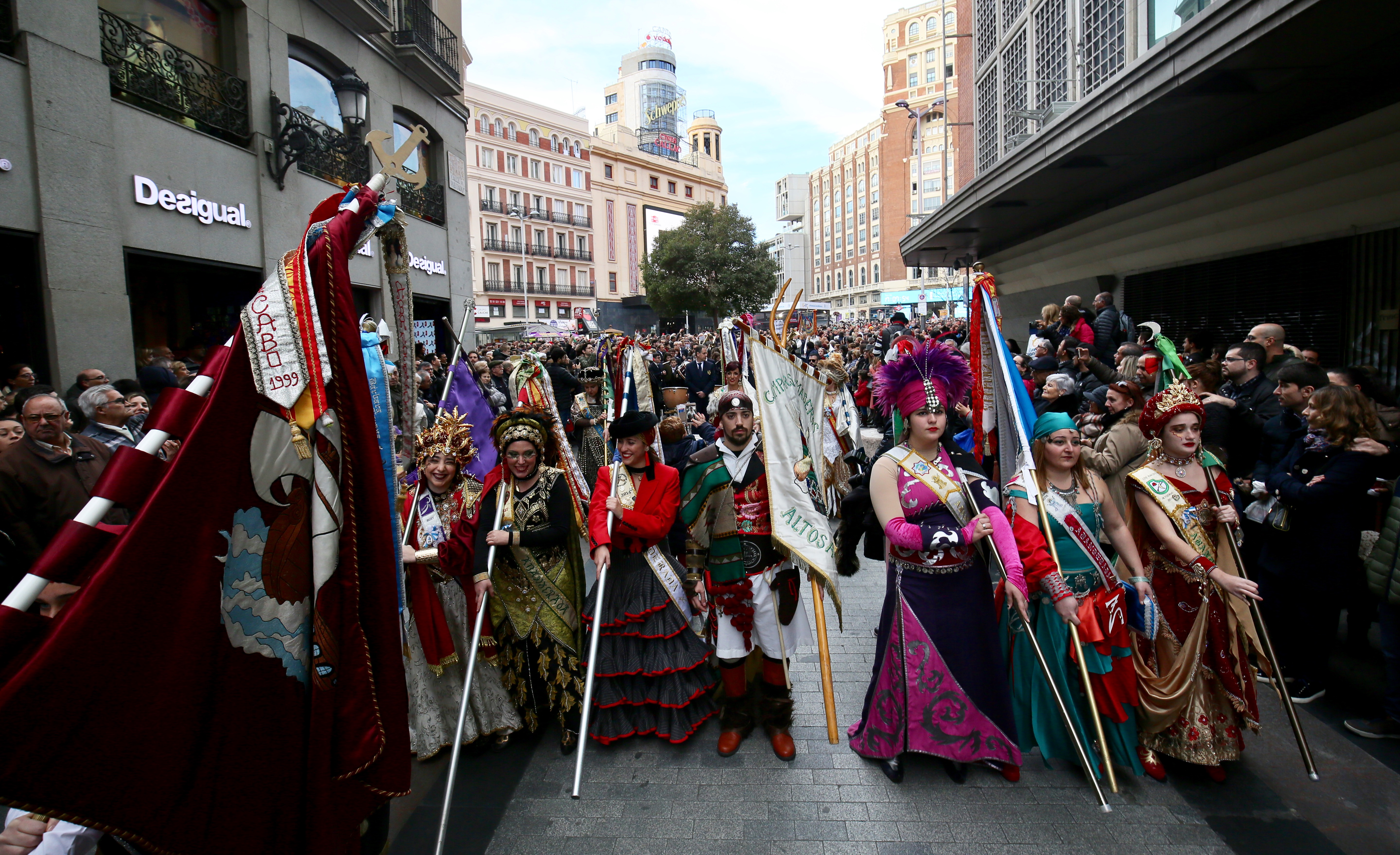 desfile provincial44