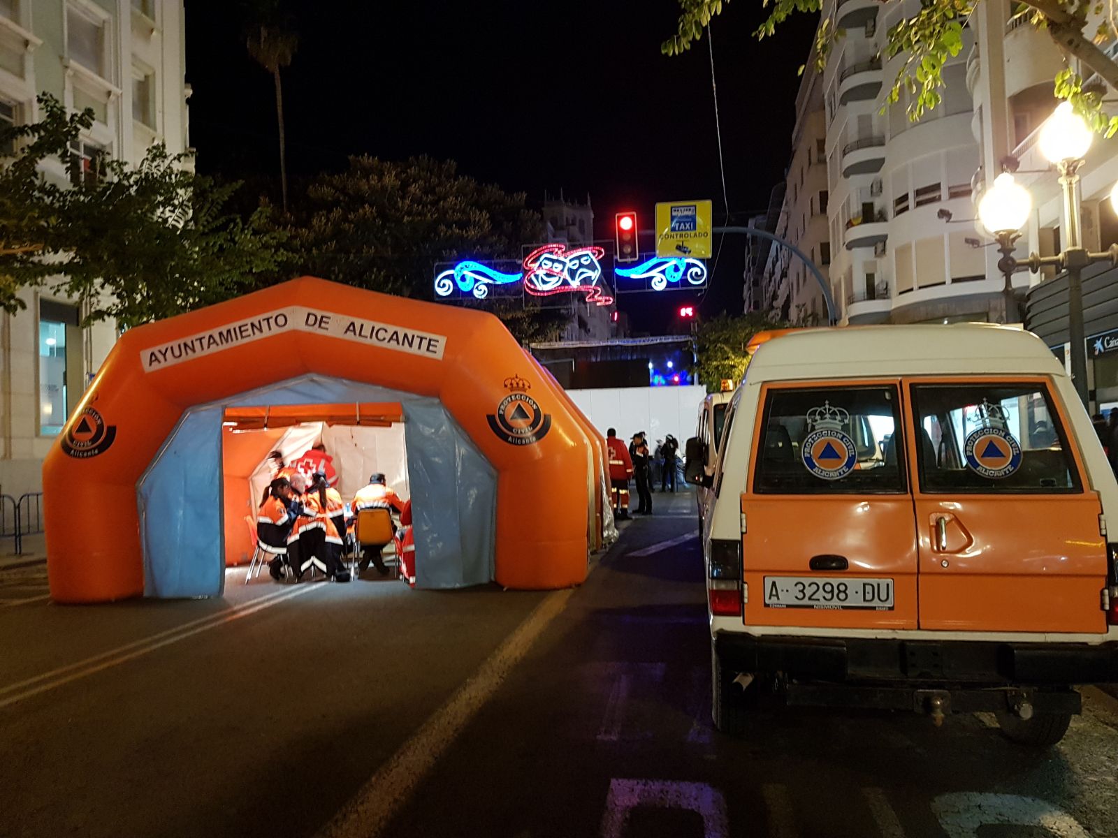 carnaval Alicante policía2