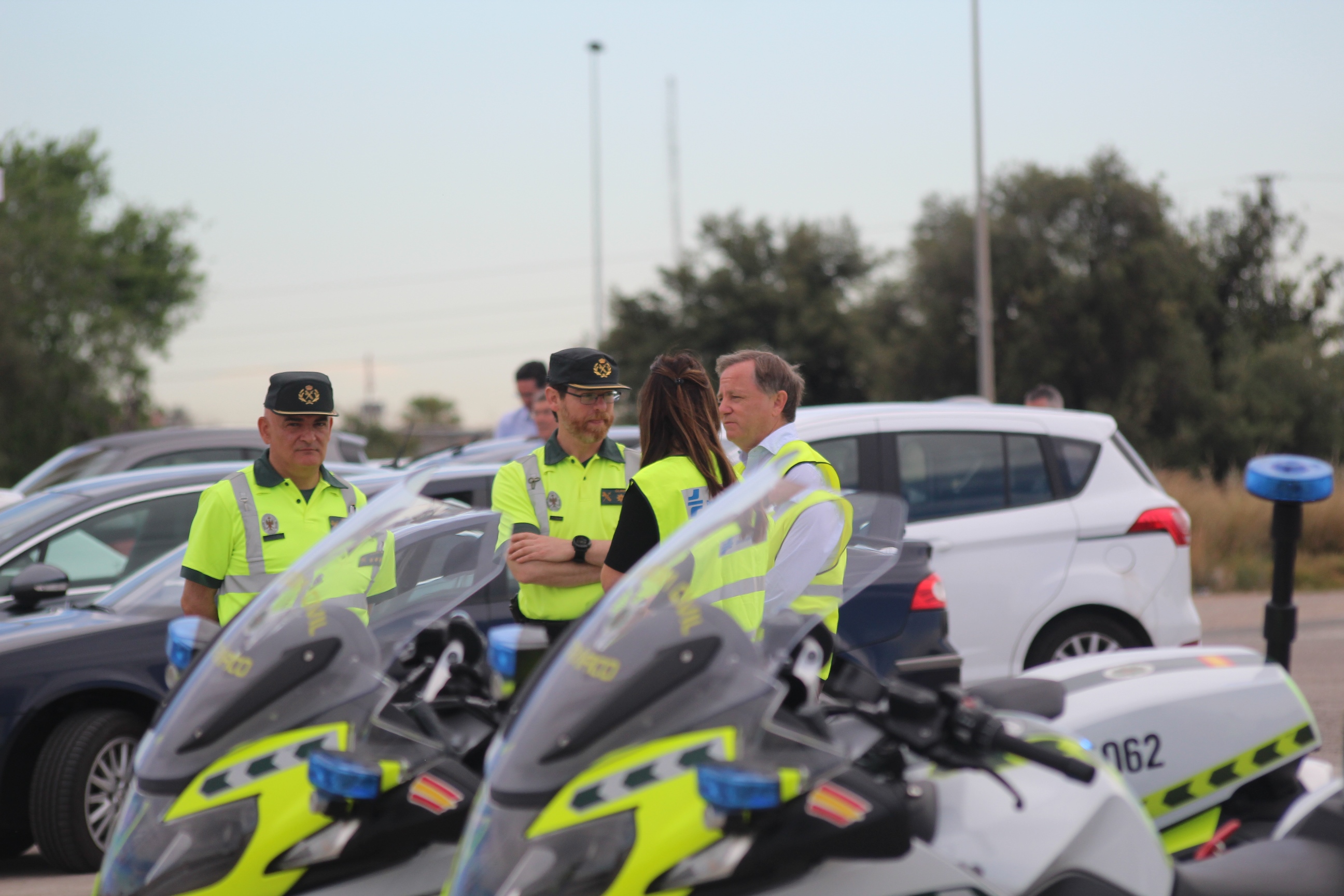 Guardia Civil DGT tráfico móvil (2).JPG